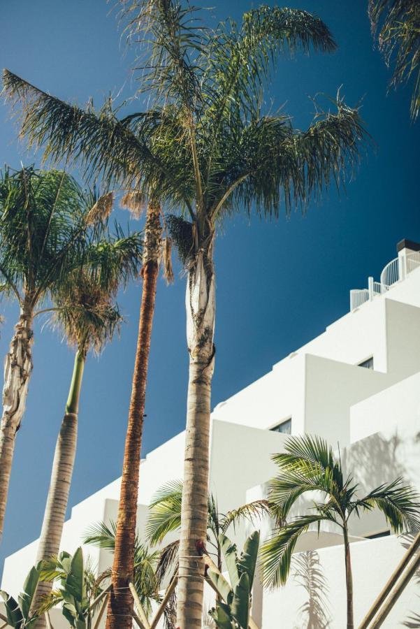 Cala Lanuza Suites Ел Кампело Екстериор снимка